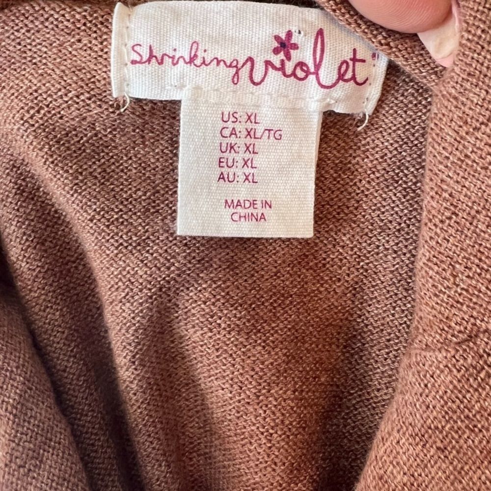 Shrinking Violet Sweater - Picture 4 of 5